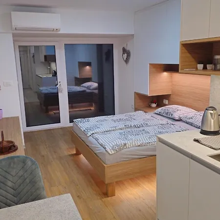 Dobrava Sea View With Terrace - With Terrace Апартаменты